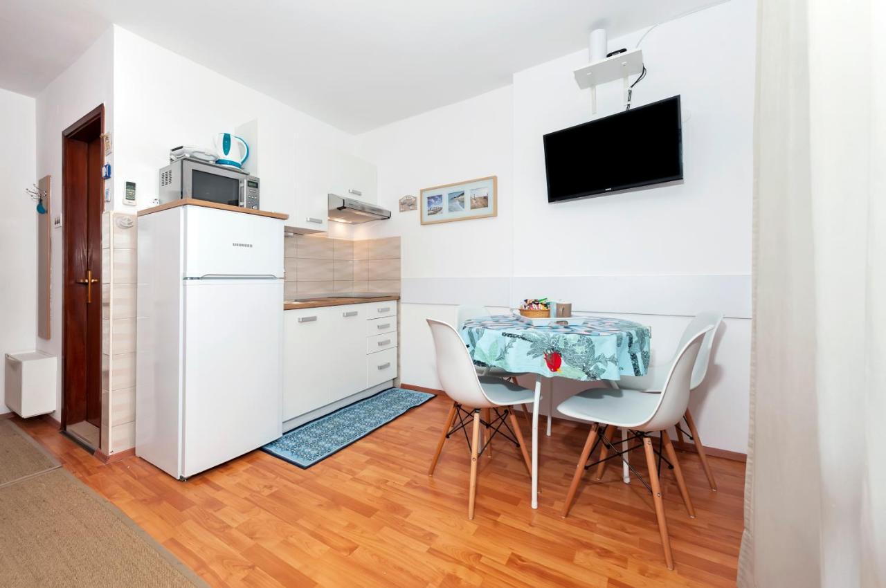 Apartments Aja And Stefy Ровинь Экстерьер фото