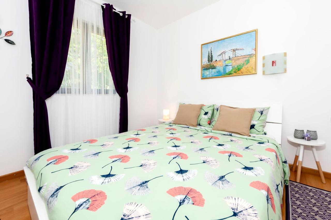 Apartments Aja And Stefy Ровинь Экстерьер фото