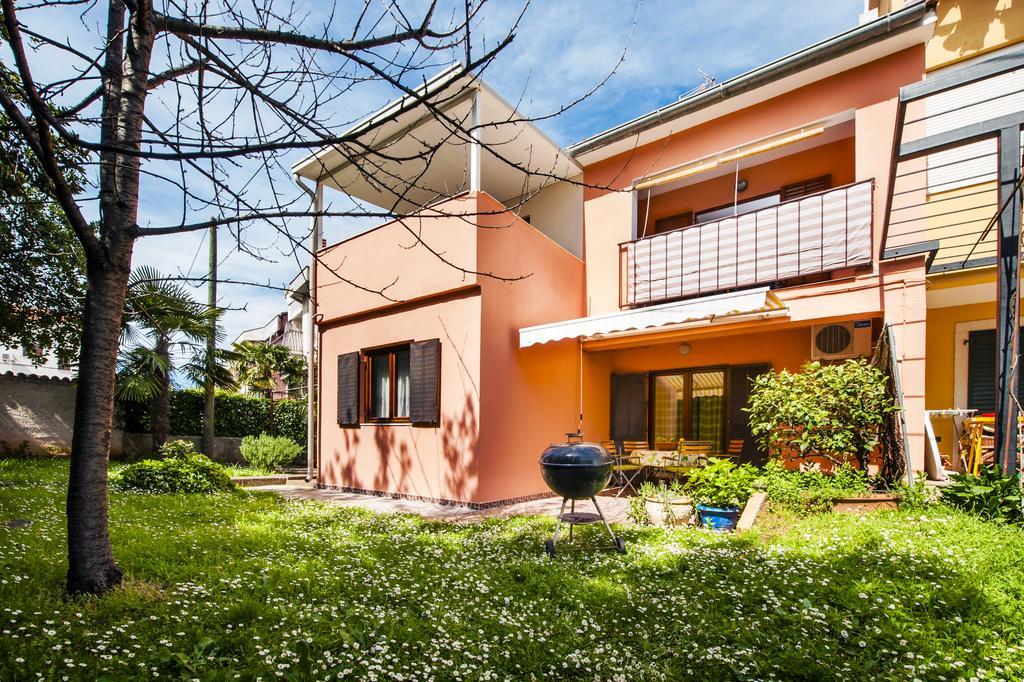 Apartments Aja And Stefy Ровинь Экстерьер фото